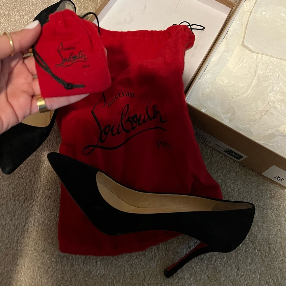CHRISTIAN LOUBOUTIN BLACK SUEDE HEELS - Picture 11 of 13